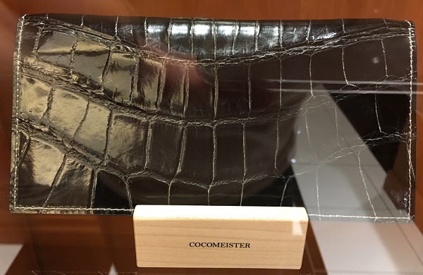 クロコダイル・クルセイダー | 30万円以上する贅沢な長財布 ｜ 財布
